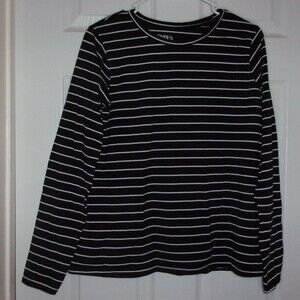 Time & Tru Black and White Striped Shirt Large